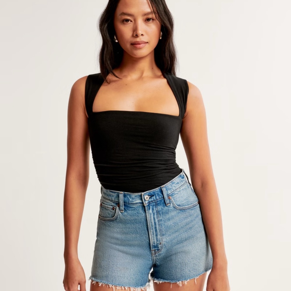 Abercrombie & Fitch ‘The Ava’ Black Square Neck Top